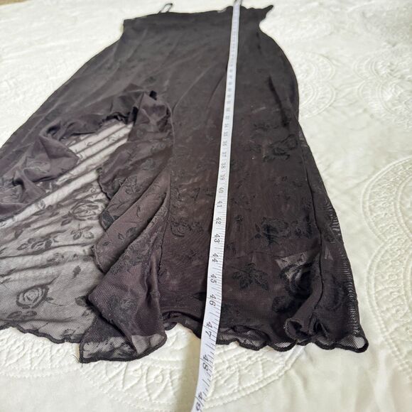 Beautiful Black Sheer Dress With Floral Rose Print Women's Size Large - Picture 5 of 9